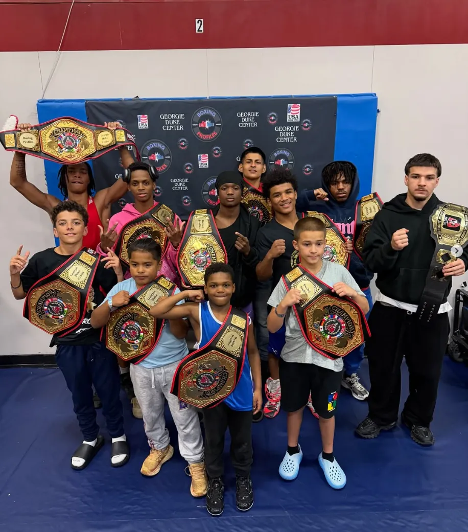 Teen Lions Den boxer training in the ring